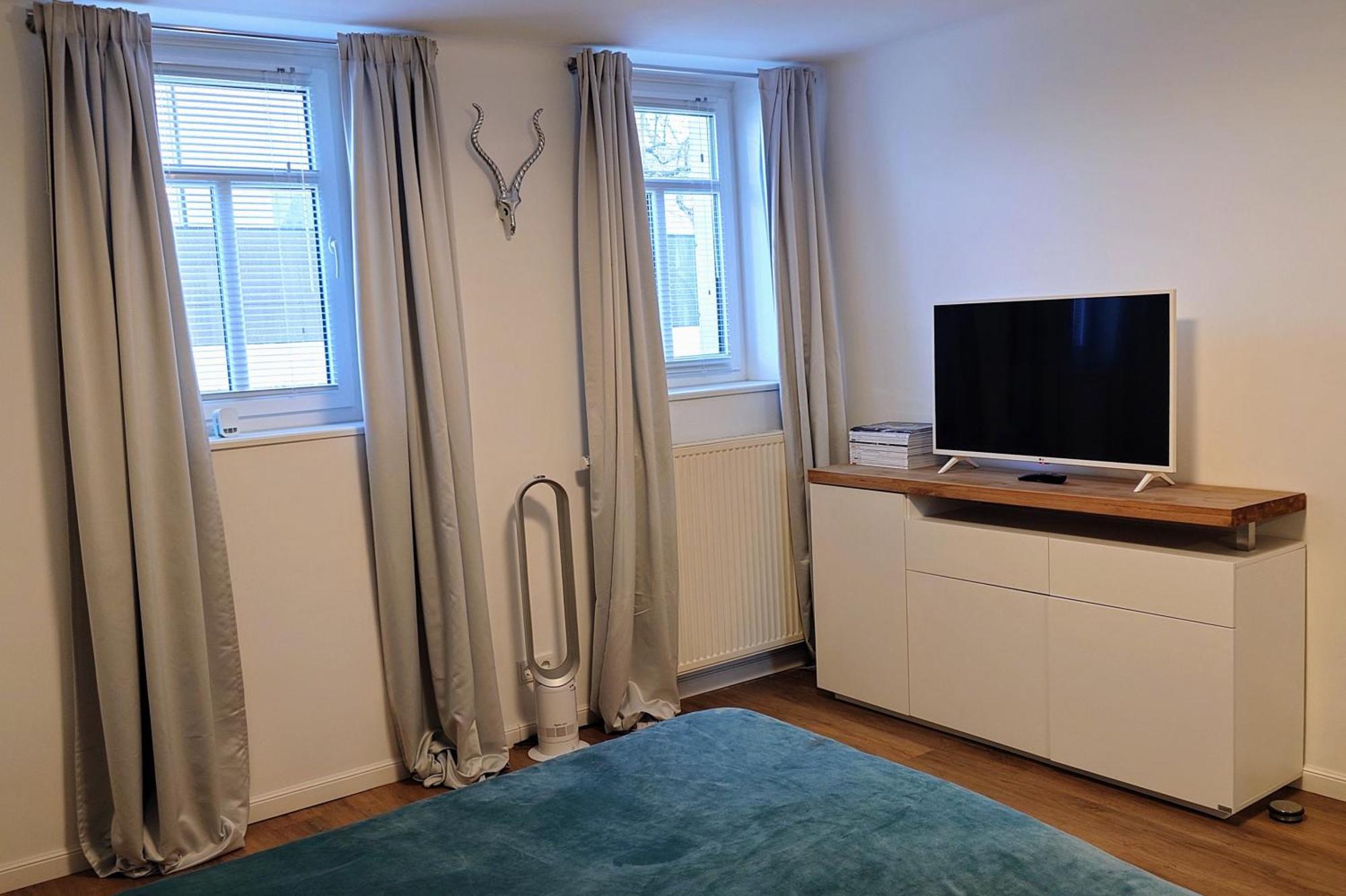Villa Kreuzbergl - Apartment 克拉根福 外观 照片