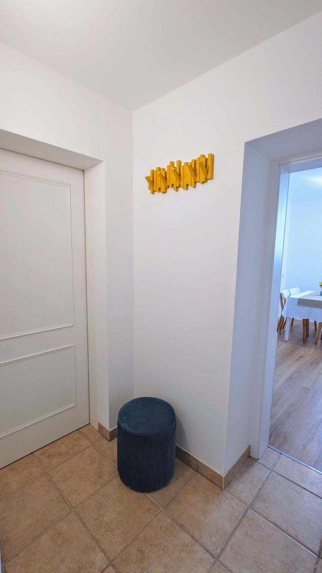 Villa Kreuzbergl - Apartment 克拉根福 外观 照片